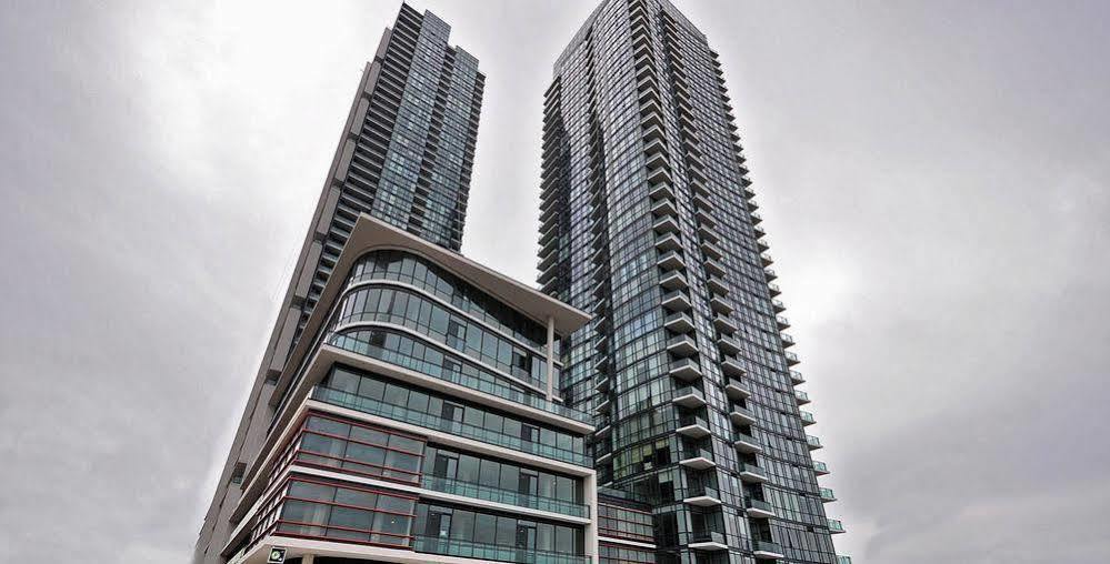 Custom Luxury Suite - By Elite Suites Mississauga Kültér fotó