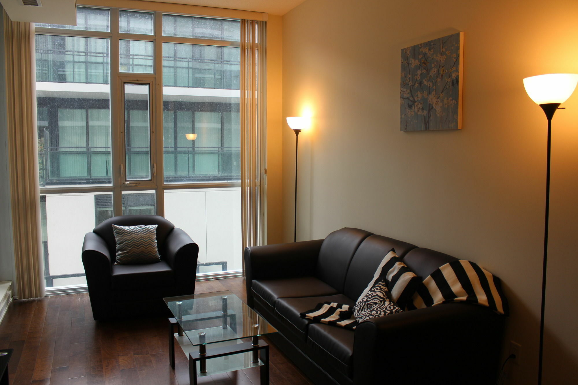 Custom Luxury Suite - By Elite Suites Mississauga Kültér fotó