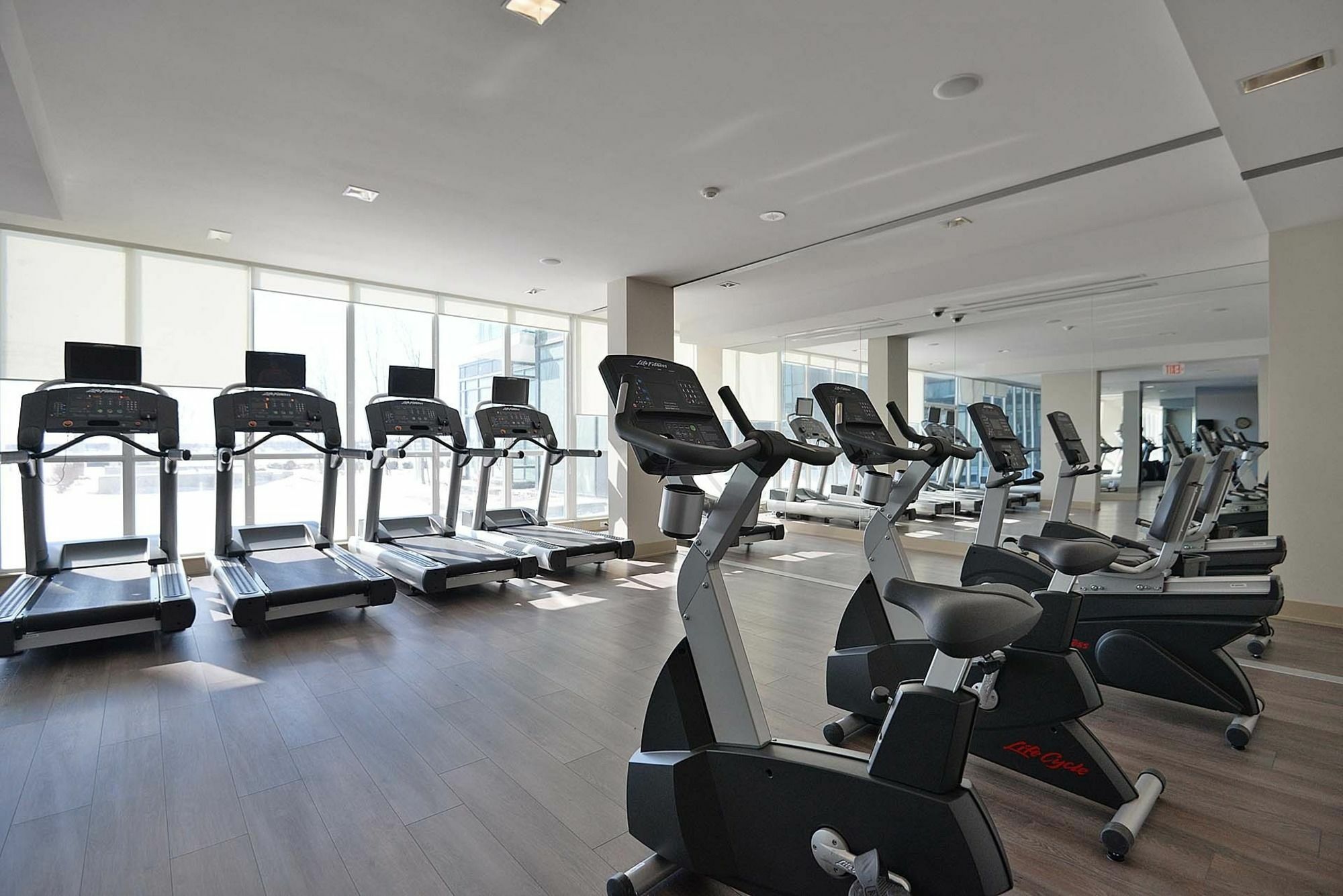 Custom Luxury Suite - By Elite Suites Mississauga Kültér fotó